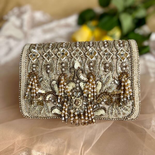 GOLDEN SUNRISE CLUTCH