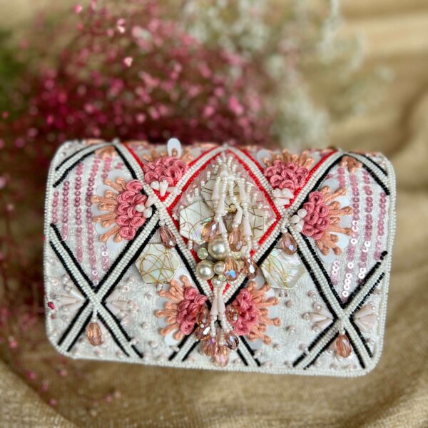 PINK DELIGHT CLUTCH