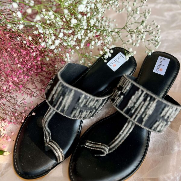 DARKNIGHT BLACK KOLHAPURI