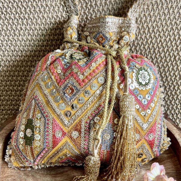 Gold Hand Crafted Potlis Bag – Khinkhwab