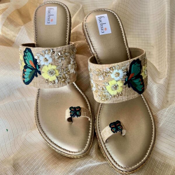 BUTTERFLY GARDEN KOLHAPURIS