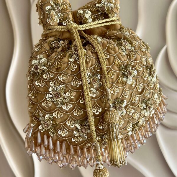 MAHARANI MELODY POTLI BAG