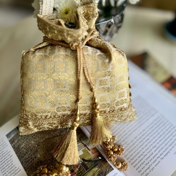 GOLD BANARAS POTLI BAG